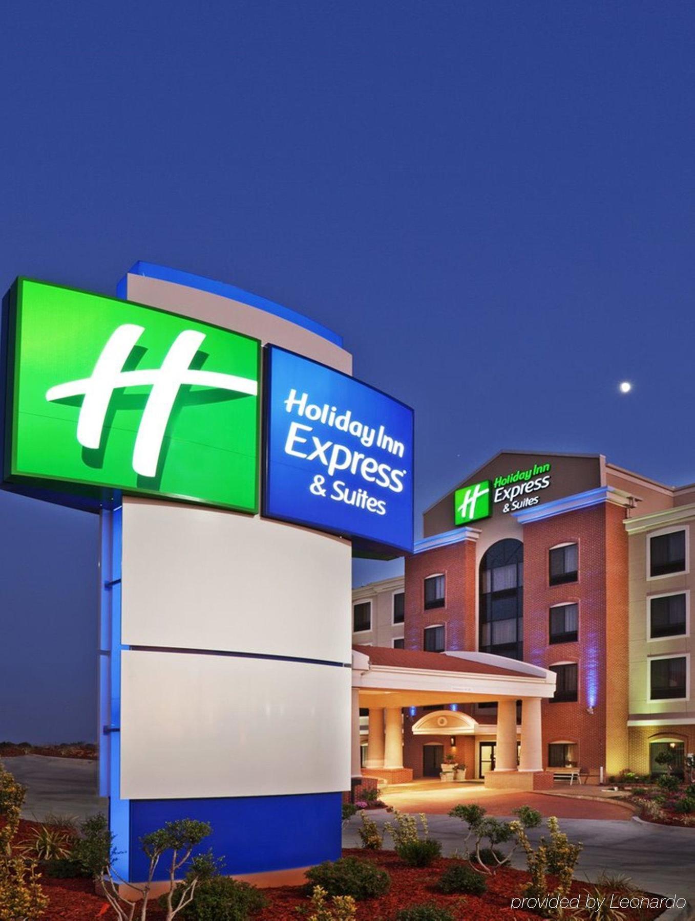 Holiday Inn Express & Suites Cumberland - La Vale, An Ihg Hotel Exterior photo